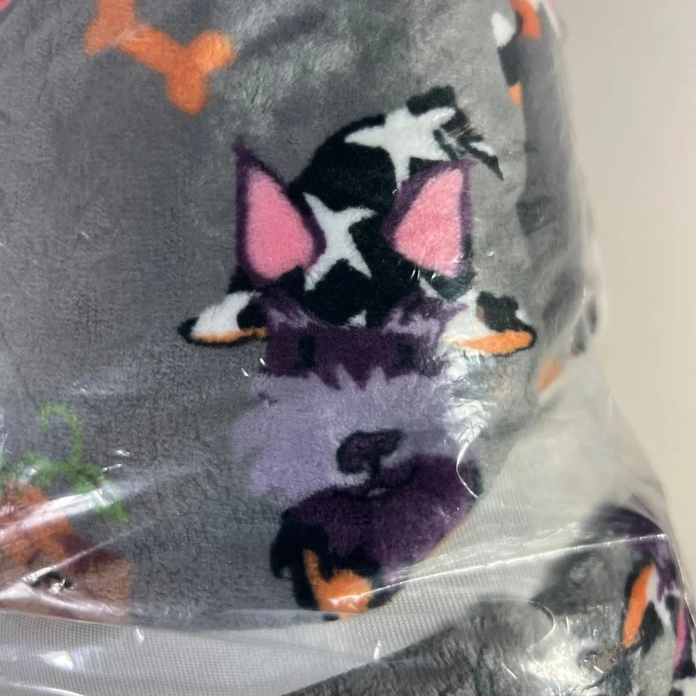 Berkshire Blanket & Home Halloween Dogs Soft Throw Blanket Gray 60 x 70